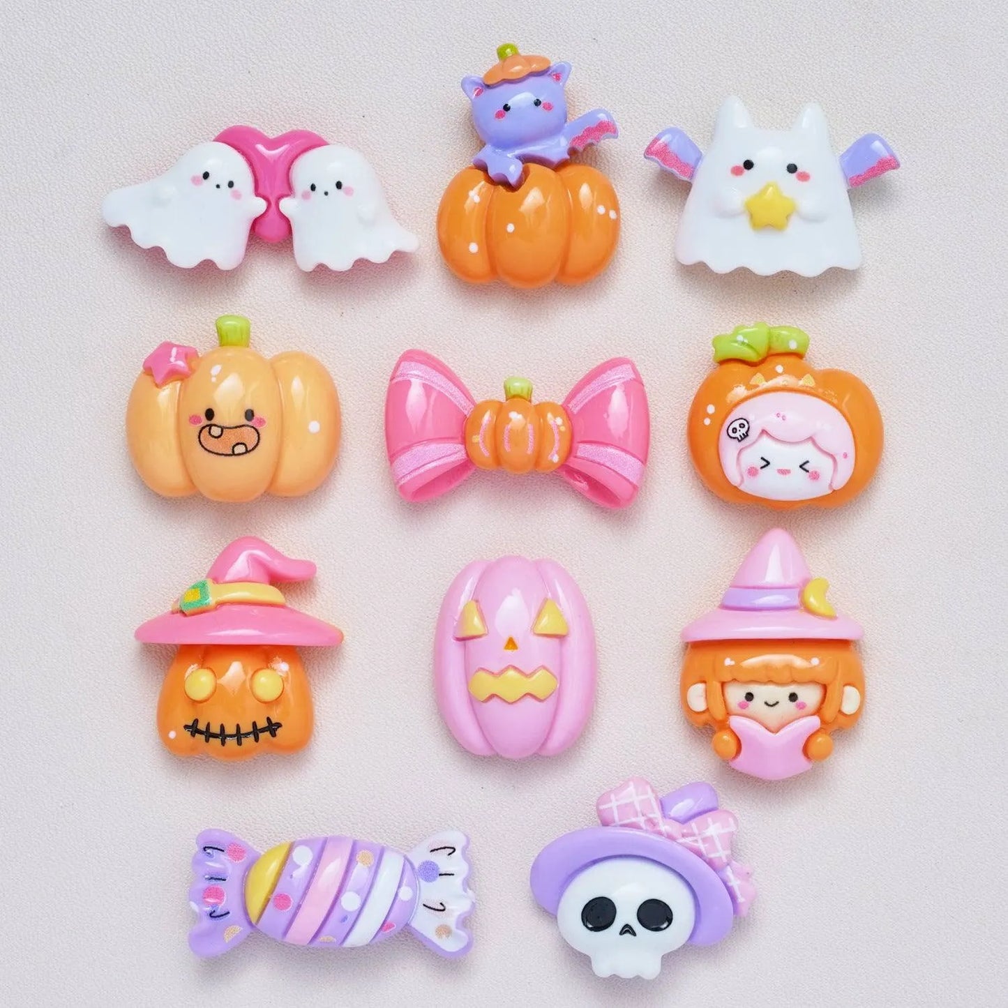 Halloween Pumpkin Cartoon Resin Cabochon Pendants – DIY Ornament Accessories for Halloween Crafts