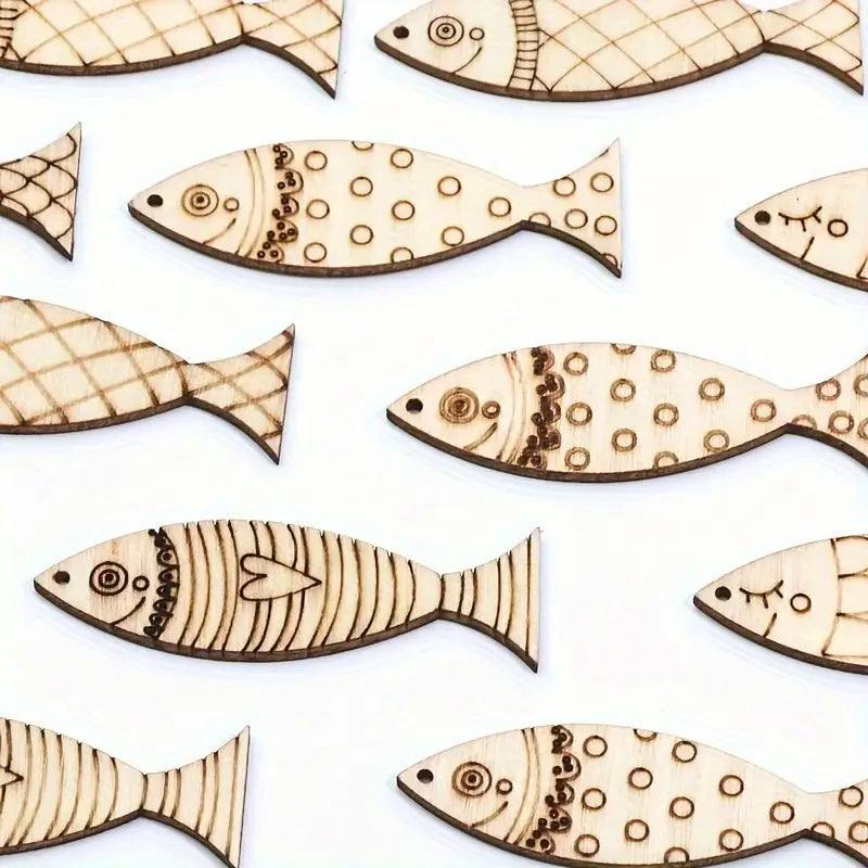 Log Cute Fish Shape Wood Piece Handmade DIY Small Fish Wooden Button Decorative Supplies Materials