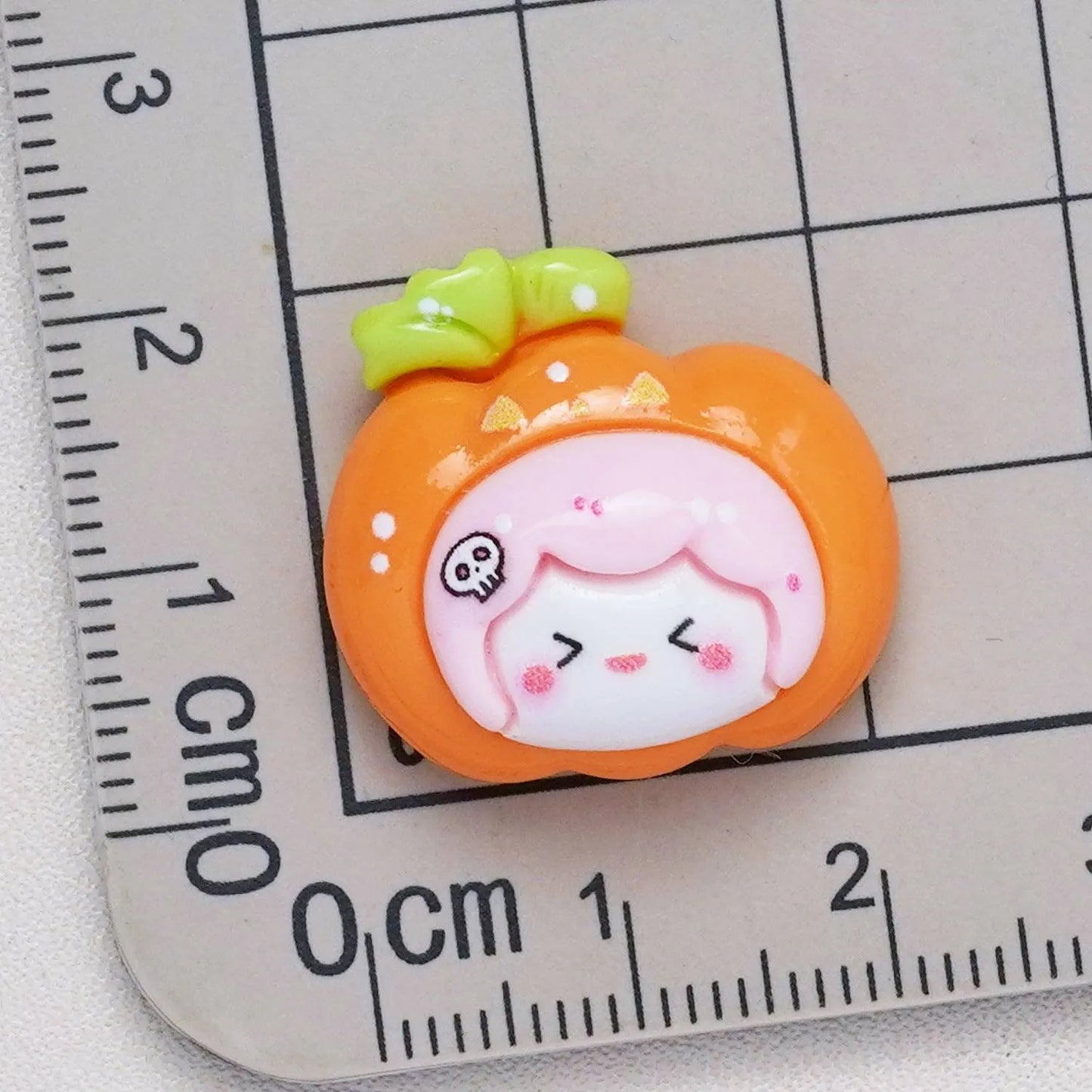 Halloween Pumpkin Cartoon Resin Cabochon Pendants – DIY Ornament Accessories for Halloween Crafts