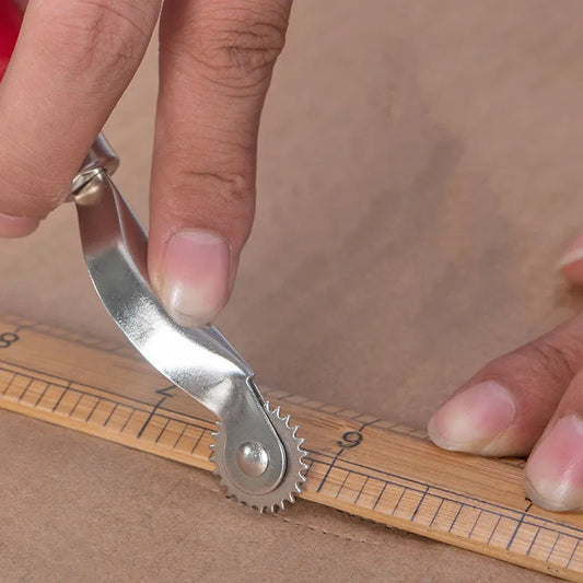 Ferramenta de perfuração de dentes de rolo de roupas de crimpagem