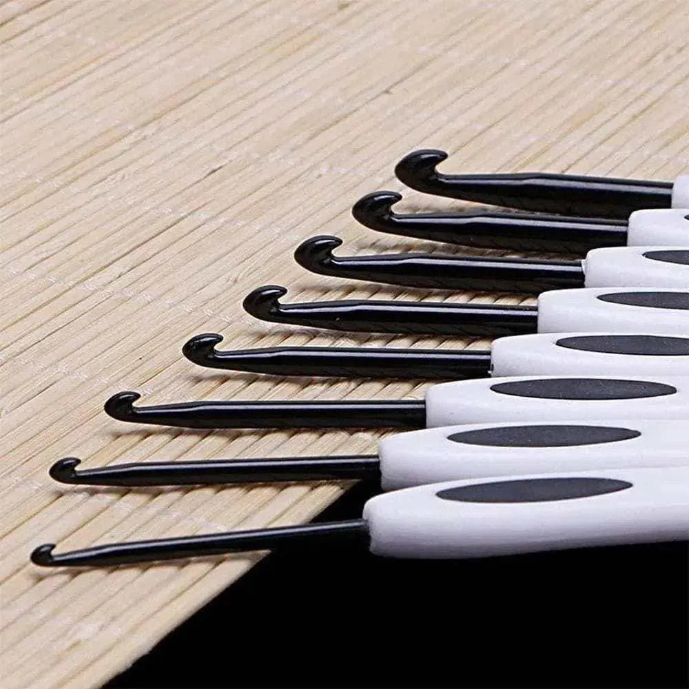 8/pc Crochet Set Knitting Tool For Sweaters And Blanket Black Aluminum Needle White Plastic Handle