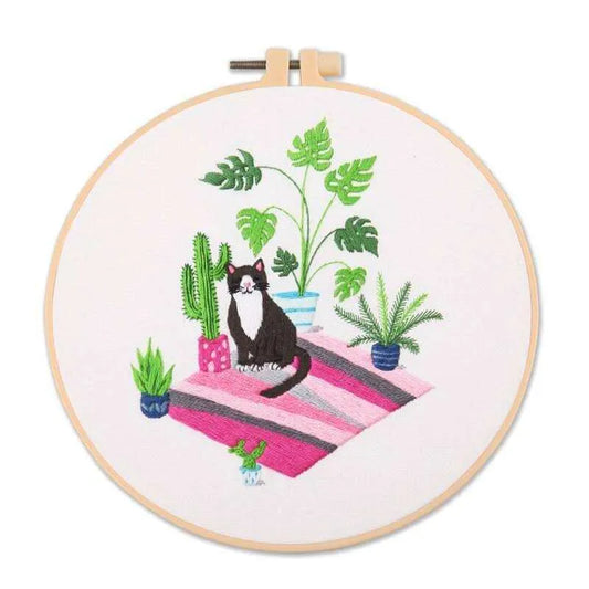 Black Cats Embroidery Hoop DIY Decor