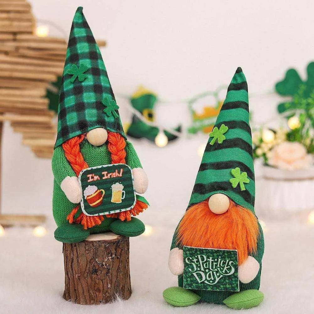 Super Soft Knitted Irish St. Patrick's Day Plaid Hat Couple Doll - 27x10x8CM , 