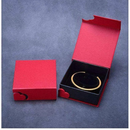 Heart-Shaped Necklace Packaging Box with Next Wrapping and End Wrapping - Elegant and Protective , 