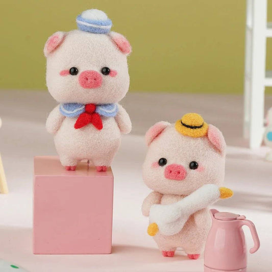 Examples of design variants: Classic, Smiling, and Winking pink pig felts