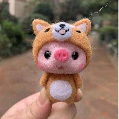 Cute Pig Felting Kit Pig Felt Doll Kit