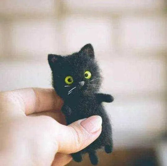Felted Cat Felting Kit - DIY Needle Felting Set - Includes Needles, Cat Eyes, and Wool - 7cm Finished Doll Size - DiyCraftsProject