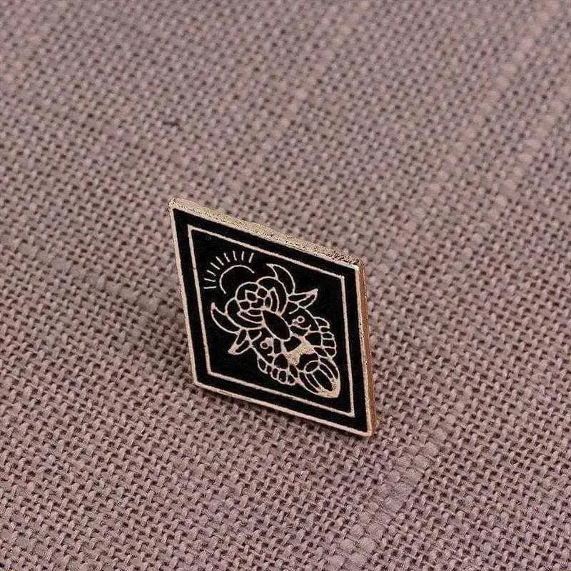 Gothic enamel pin for clothes black and white badge brooch for adults