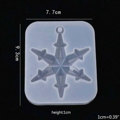 Snowflake Mold DIY Keychain Pendant Making Epoxy Resin Molds DIY Resin Casting And Molding Supplies Silicone Mould For Necklace Pendant